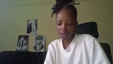 Snapshot of miami_muffin chatting on April 4, 2026, 6:11 am Muffin online show from April 4, 2026, 6:11 am