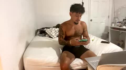 Snapshot of miamiclos1 chatting on February 24, 2026, 2:53 am miamiclos1 online show from February 24, 2026, 2:53 am