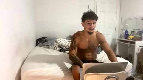 Snapshot of miamiclos1 chatting on February 27, 2026, 6:57 am miamiclos1 online show from February 27, 2026, 6:57 am