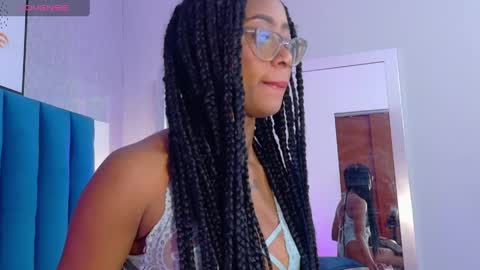 Snapshot of miamidnight1 chatting on April 24, 2026, 12:29 pm Mia online show from April 24, 2026, 12:29 pm