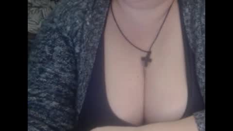 Snapshot of miamimistress chatting on February 5, 2025, 1:44 pm maya online show from February 5, 2025, 1:44 pm