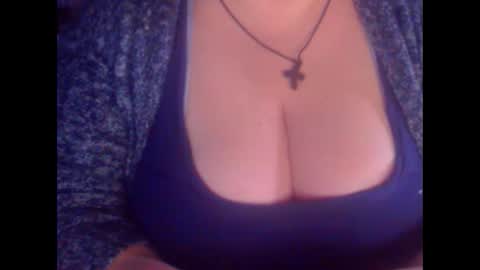 Snapshot of miamimistress chatting on February 21, 2025, 8:07 am maya online show from February 21, 2025, 8:07 am