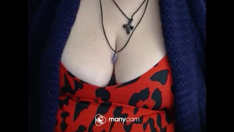 Snapshot of miamimistress chatting on November 13, 2025, 8:24 am maya online show from November 13, 2025, 8:24 am
