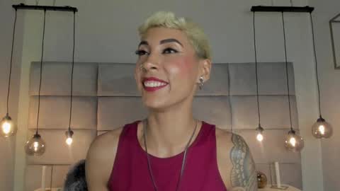 Mia Morgann online show from December 27, 2024, 6:42 pm