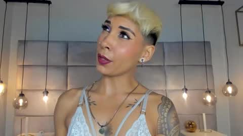 Mia Morgann online show from January 12, 2025, 2:19 pm