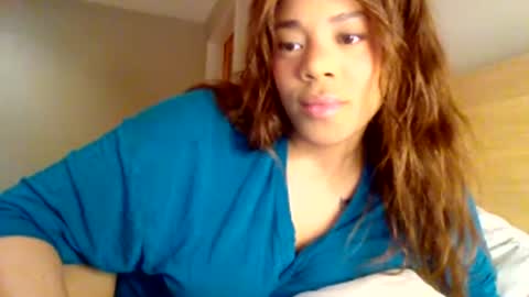 Snapshot of miamuffin8 chatting on December 8, 2024, 8:41 am MiaMuffn online show from December 8, 2024, 8:41 am