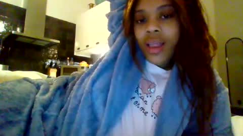 Snapshot of miamuffin8 chatting on February 2, 2025, 1:02 am MiaMuffn online show from February 2, 2025, 1:02 am