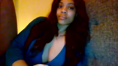 MiaMuffn online show from March 25, 2026, 3:56 am