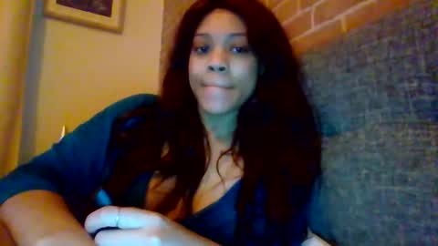 MiaMuffn online show from April 26, 2026, 10:24 am