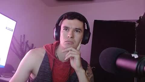 miaou_miaou online show from January 3, 2025, 12:30 pm