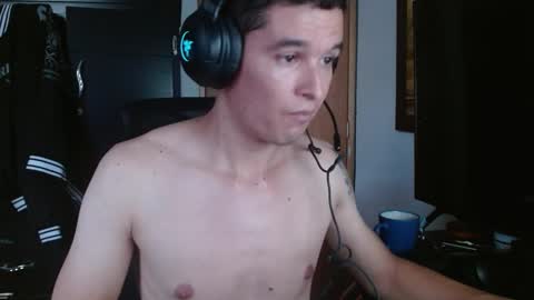 miaou_miaou online show from March 9, 2025, 9:46 pm