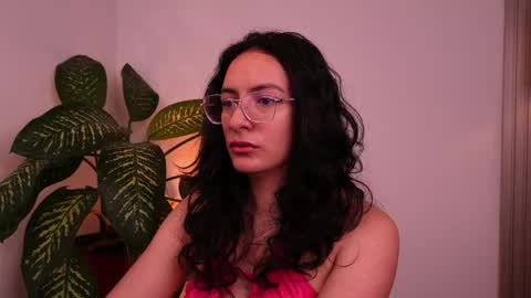 Snapshot of miaportman chatting on May 21, 2026, 11:17 am MIAPORTMANN online show from May 21, 2026, 11:17 am