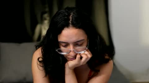 Snapshot of miaportman chatting on June 3, 2026, 2:33 pm MIAPORTMANN online show from June 3, 2026, 2:33 pm