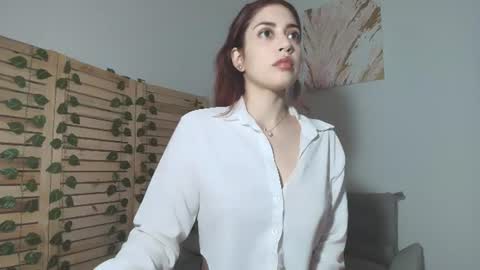 miasilva1 online show from July 4, 2026, 9:10 pm