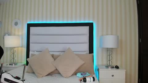 Mia Sweetth online show from December 10, 2024, 4:13 am