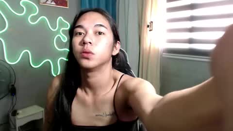 Snapshot of miatrixs chatting on September 30, 2025, 7:57 am Mia online show from September 30, 2025, 7:57 am