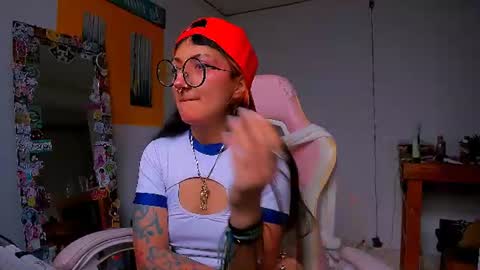 Snapshot of miauwunita chatting on July 16, 2026, 10:27 pm miauwunita online show from July 16, 2026, 10:27 pm