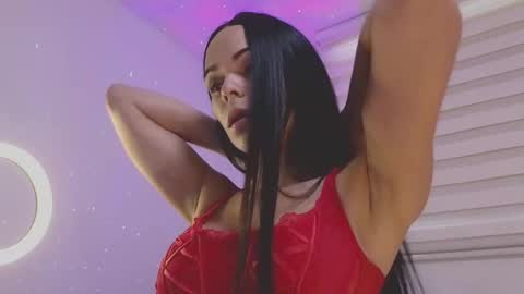 Snapshot of miavero chatting on March 12, 2025, 3:51 pm Mia online show from March 12, 2025, 3:51 pm