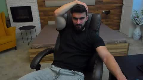 Snapshot of micahlane chatting on November 4, 2025, 5:28 am MicahLane online show from November 4, 2025, 5:28 am