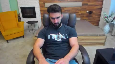 Snapshot of micahlane chatting on November 17, 2025, 5:35 am MicahLane online show from November 17, 2025, 5:35 am