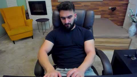 Snapshot of micahlane chatting on November 22, 2025, 5:39 am MicahLane online show from November 22, 2025, 5:39 am