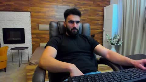 Snapshot of micahlane chatting on November 27, 2025, 5:53 am MicahLane online show from November 27, 2025, 5:53 am