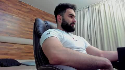 Snapshot of micahlane chatting on January 11, 2026, 5:45 am MicahLane online show from January 11, 2026, 5:45 am