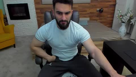 Snapshot of micahlane chatting on February 13, 2026, 5:36 am MicahLane online show from February 13, 2026, 5:36 am