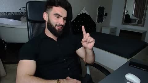 MicahLane online show from May 17, 2026, 5:05 am