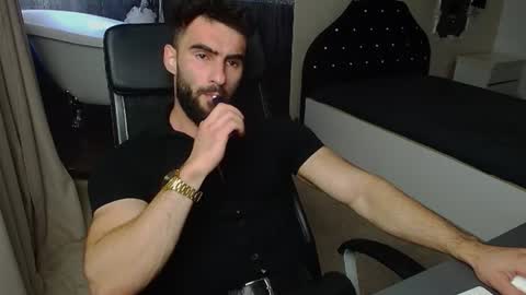 MicahLane online show from July 26, 2026, 4:31 am