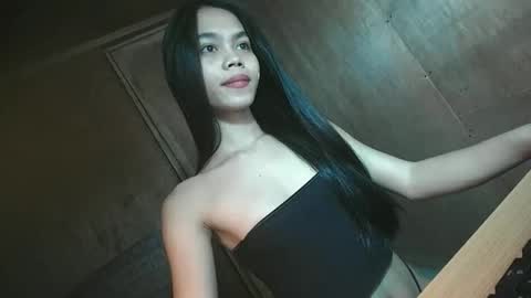 Mica online show from October 12, 2025, 12:20 am