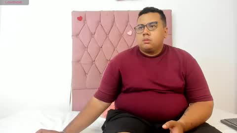 Micky and Sharon online show from September 19, 2025, 4:47 am