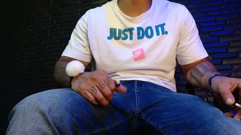 Snapshot of michael_daviss1 chatting on December 28, 2024, 12:56 pm Michael Daviss online show from December 28, 2024, 12:56 pm