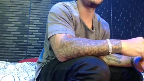 Snapshot of michael_daviss1 chatting on March 1, 2025, 1:51 pm Michael Daviss online show from March 1, 2025, 1:51 pm