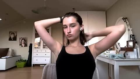 Emily online show from October 7, 2025, 2:25 pm