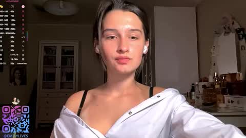 Snapshot of michael_pors chatting on January 31, 2026, 7:11 pm Emily online show from January 31, 2026, 7:11 pm