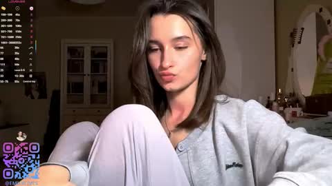 Snapshot of michael_pors chatting on March 6, 2026, 4:25 pm Emily online show from March 6, 2026, 4:25 pm