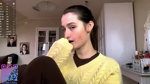Snapshot of michael_pors chatting on March 21, 2026, 2:20 pm Emily online show from March 21, 2026, 2:20 pm