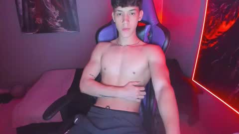 Michael online show from October 17, 2025, 3:42 am