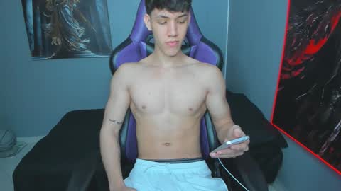 Michael online show from October 25, 2025, 3:58 am