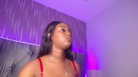 Snapshot of michaelacox chatting on May 21, 2026, 7:32 pm Michel online show from May 21, 2026, 7:32 pm