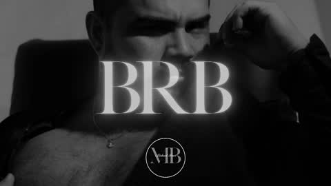 Snapshot of michaelbear_ chatting on February 14, 2026, 2:03 pm Michael online show from February 14, 2026, 2:03 pm