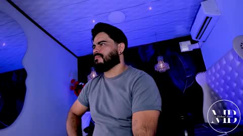 Snapshot of michaelbear_ chatting on February 26, 2026, 1:43 pm Michael online show from February 26, 2026, 1:43 pm