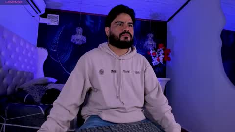 Snapshot of michaelbear_ chatting on March 1, 2026, 11:34 am Michael online show from March 1, 2026, 11:34 am