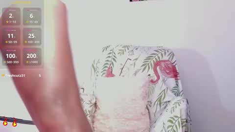 Snapshot of michaell_james chatting on September 30, 2025, 12:54 pm Michaell online show from September 30, 2025, 12:54 pm