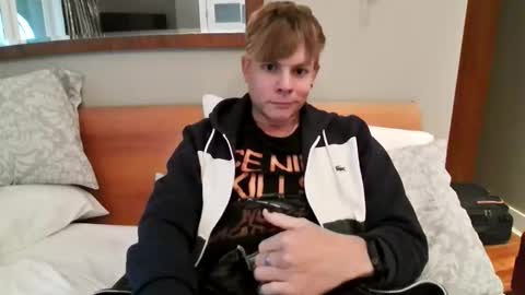 michaeltwinkboy online show from April 4, 2026, 1:15 am