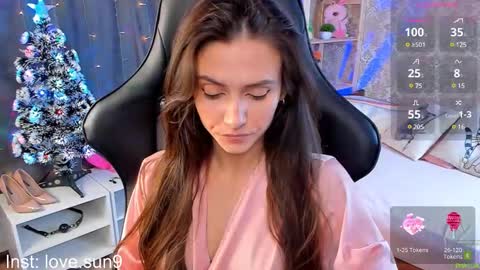 Snapshot of michel_momsen chatting on December 15, 2024, 12:17 pm Michel online show from December 15, 2024, 12:17 pm