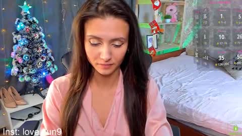 Snapshot of michel_momsen chatting on December 30, 2024, 3:46 pm Michel online show from December 30, 2024, 3:46 pm