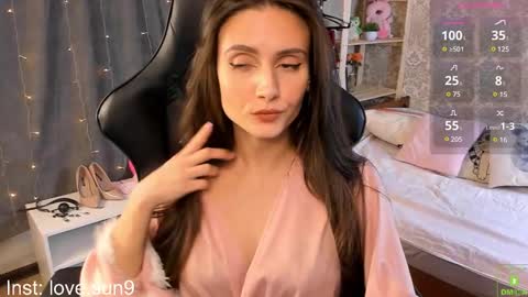 Snapshot of michel_momsen chatting on February 23, 2025, 12:16 pm Michel online show from February 23, 2025, 12:16 pm