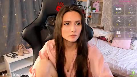 Snapshot of michel_momsen chatting on February 23, 2025, 6:23 pm Michel online show from February 23, 2025, 6:23 pm